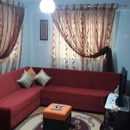 Odise'S Suite Korce Exterior foto