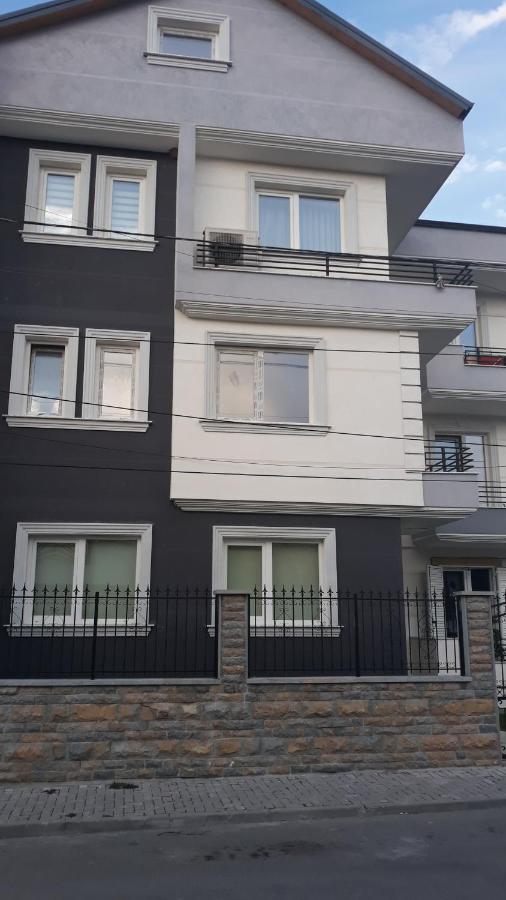 Odise'S Suite Korce Exterior foto